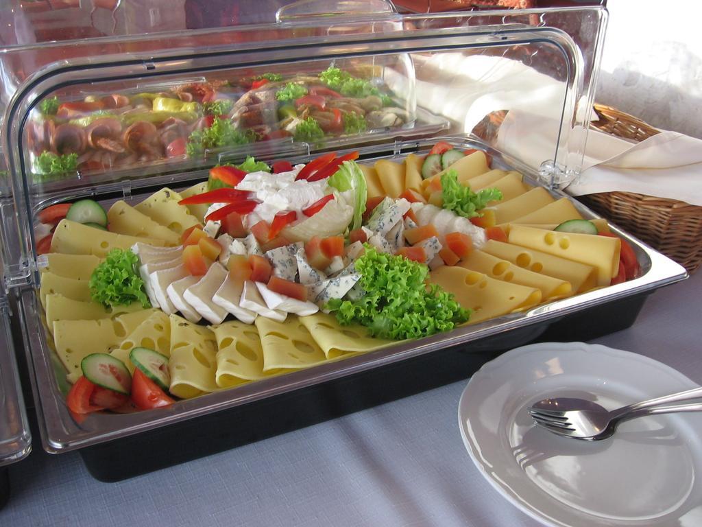 Hotel Centrum 3*